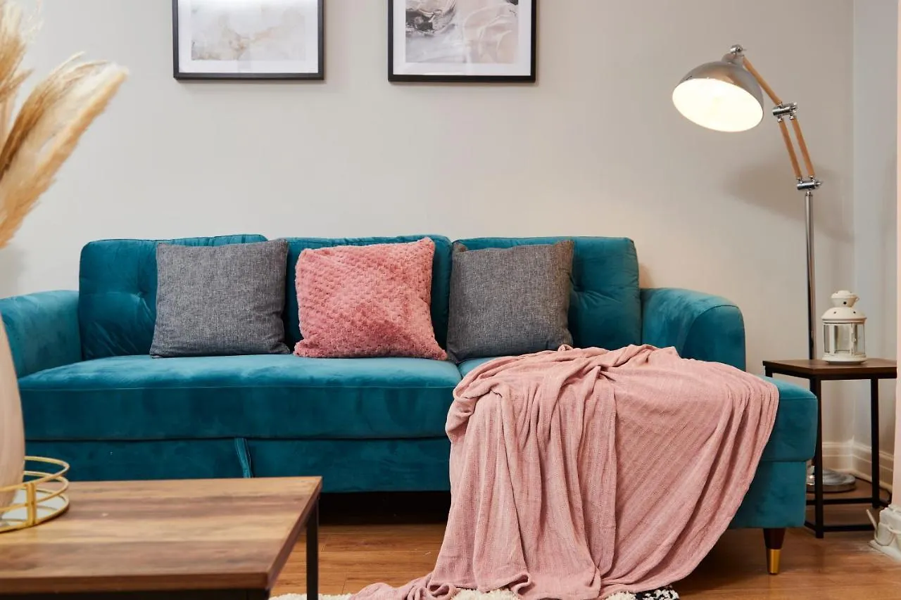 Central Harrogate 2 Bedroom Apartment